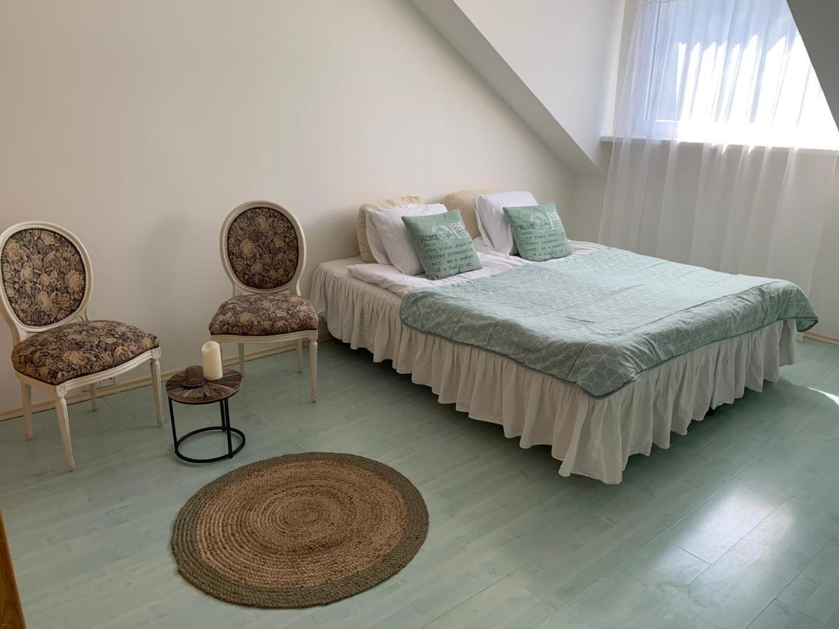 Residence Bella Vista كارلوفي فاري المظهر الخارجي الصورة