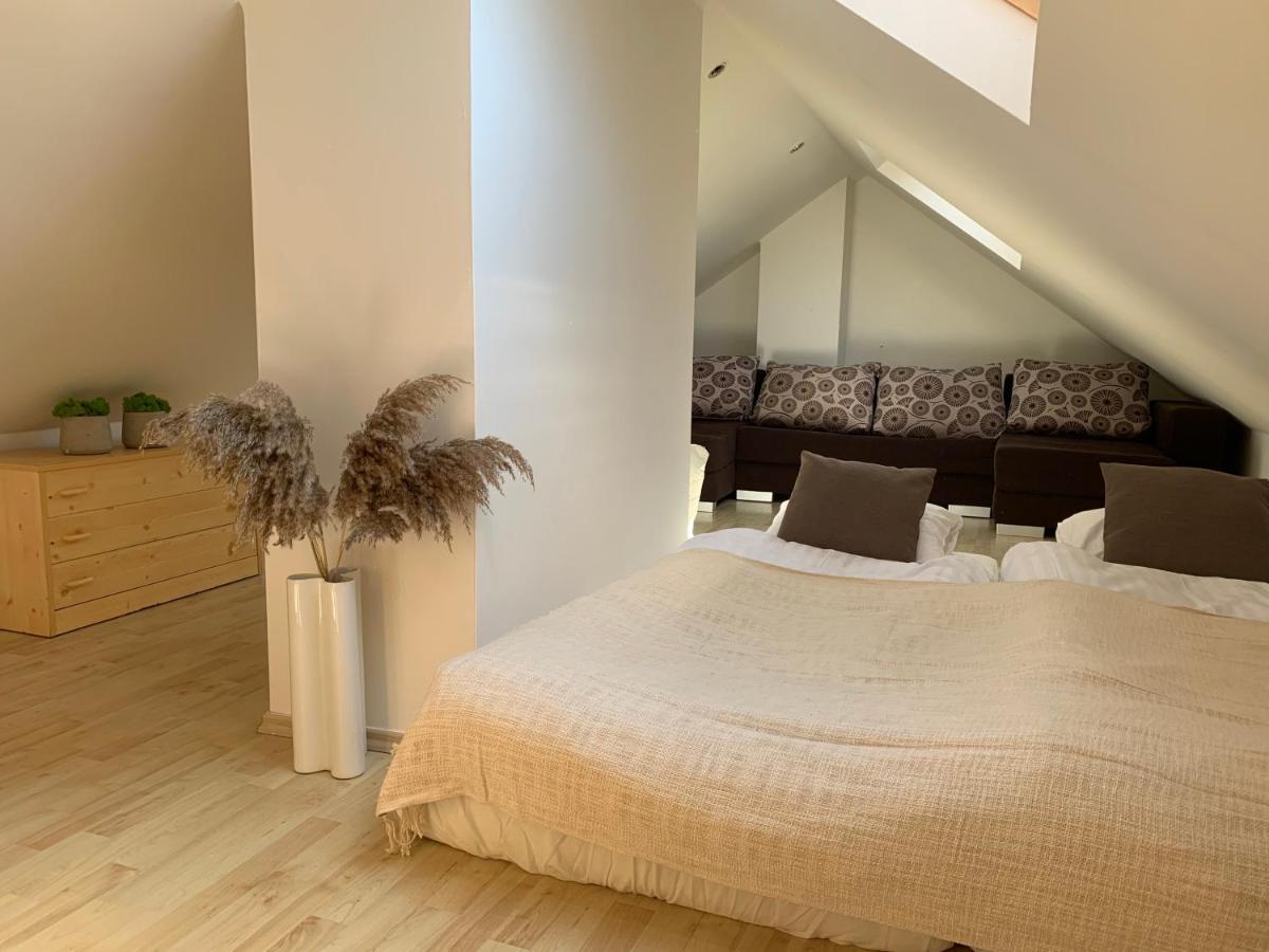 Residence Bella Vista كارلوفي فاري المظهر الخارجي الصورة
